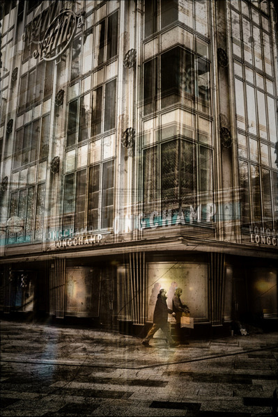 Photograph Franck Prevot Corona Shopping on One Eyeland
